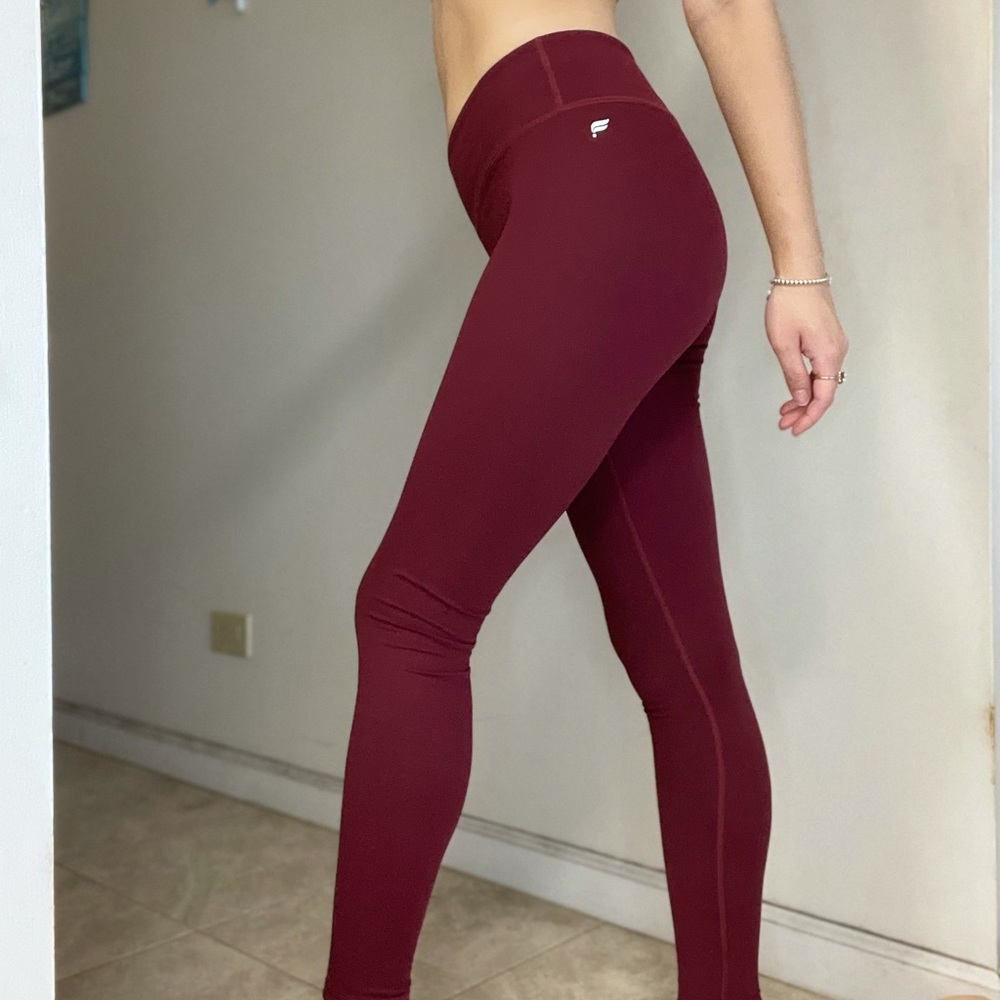 Fabletics define high waisted 7/8 leggings